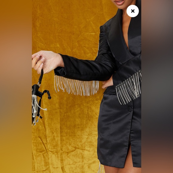 Pretty Little Thing Black Satin Oversized Diamante Trim Blazer Dress - Picture 4 of 6